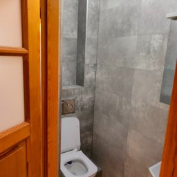 Mała łazienka ze schowka i klient zadowolony😀😁 
