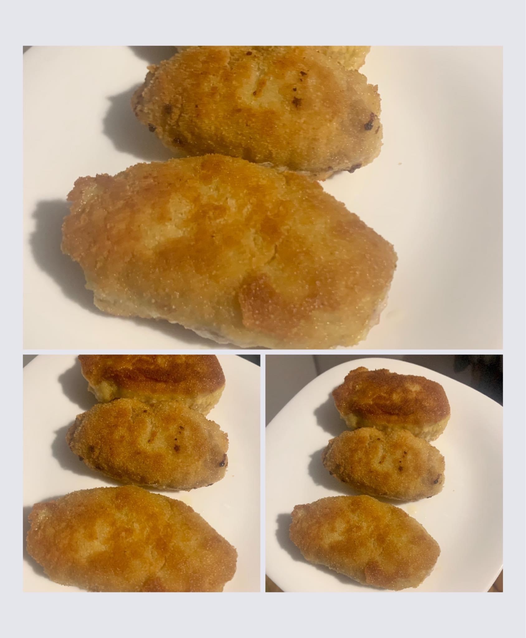 Trzy krokiety z kapustą i grzybami na białym talerzu, widoczne w dwóch ujęciach: jedno z bliska, dwa kolejne z dalszej perspektywy.