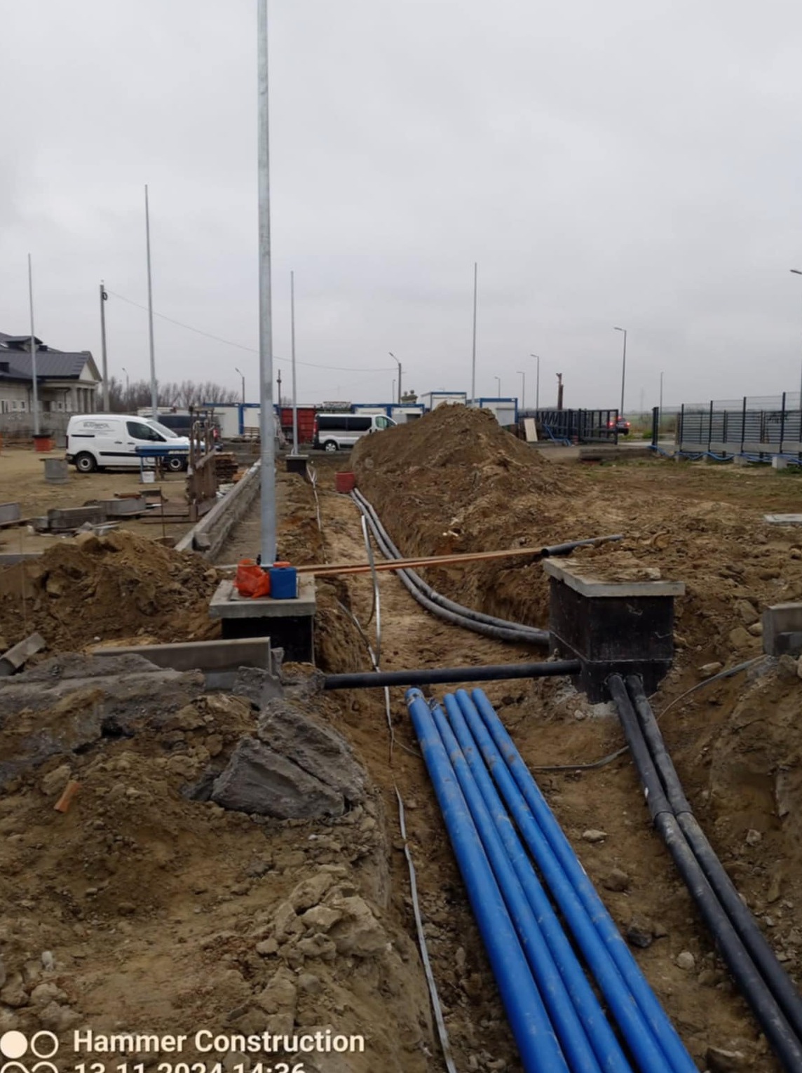 Montaż oświetlenia, kanalizacji teletechnicznej, zasilanie infrastruktury