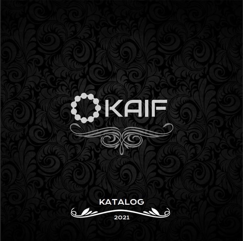 Okładka katalogu firmy KAIF z 2021 roku, z dekoracyjnym, ciemnym tłem w roślinne wzory i ozdobnymi elementami graficznymi.