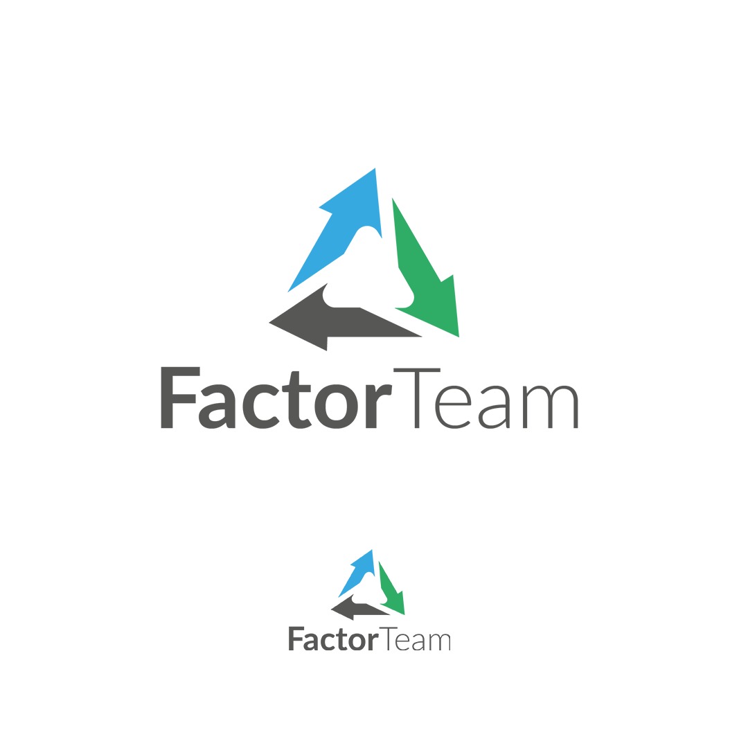 Logo firmy FactorTeam: trójkąt z kolorowych strzałek (niebieska, zielona, szara) skierowanych do wewnątrz, nazwa firmy poniżej, wersja zredukowana w dolnej części zdjęcia.
