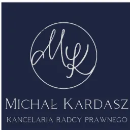 Eleganckie logo Kancelarii Radcy Prawnego Michała Kardasza na granatowym tle, z inicjałami MK wpisanymi w okrąg.