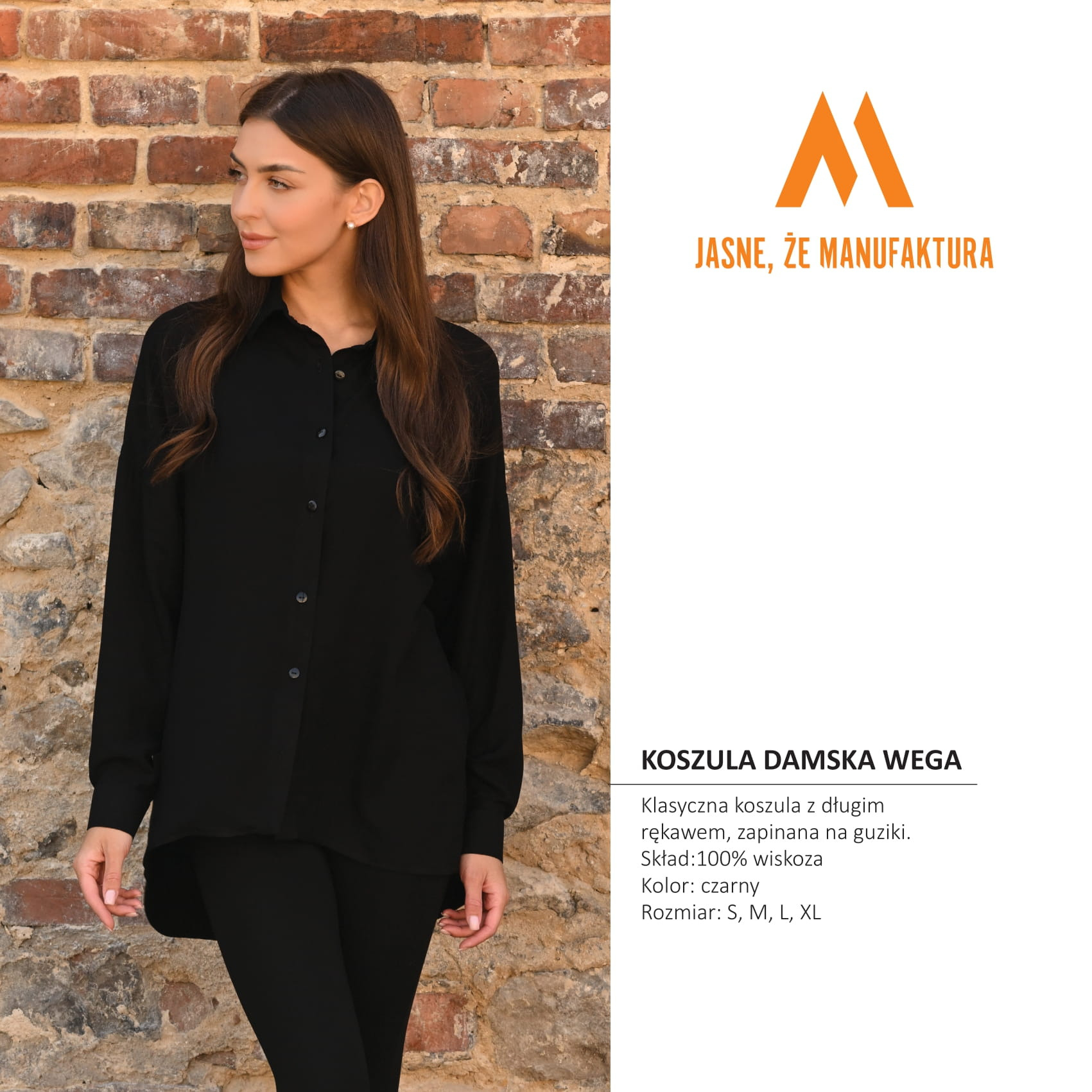 Czarna koszula damska z wiskozy prezentowana na modelce na tle ceglanej ściany. Elegancka odzież damska z Częstochowy.