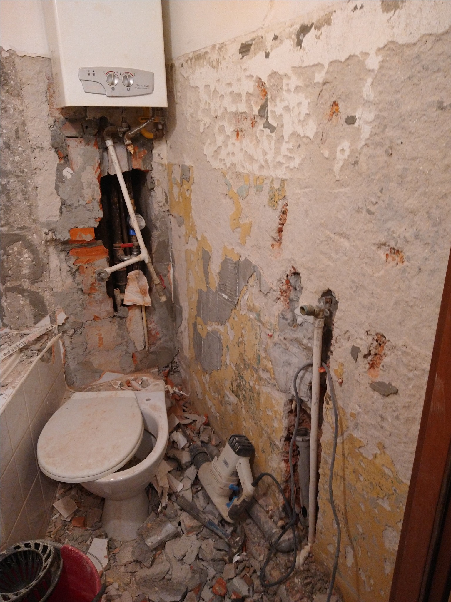 Remont małej łazienki w Starym Bloku