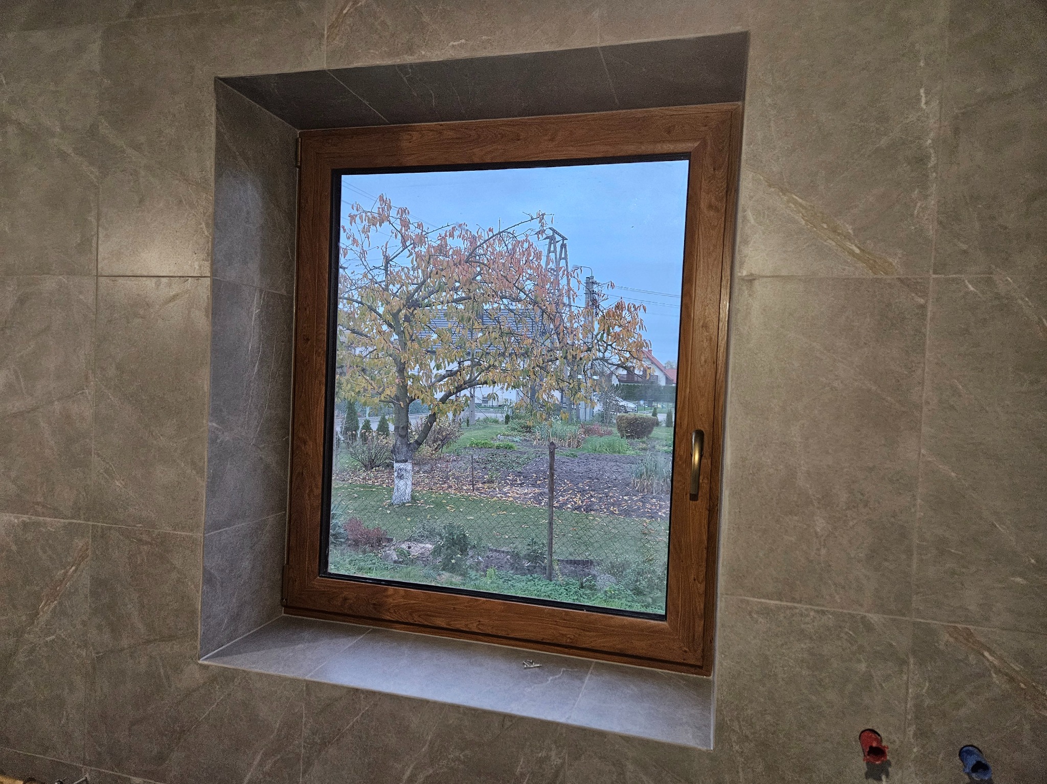 Okno na świat gdzieś w Długołęce