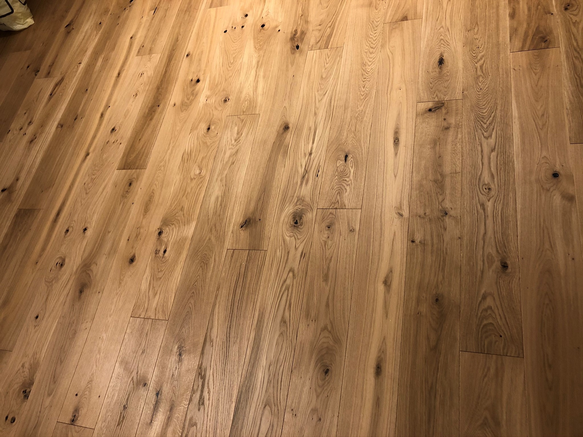 Dąb Rustikalny lakierowany