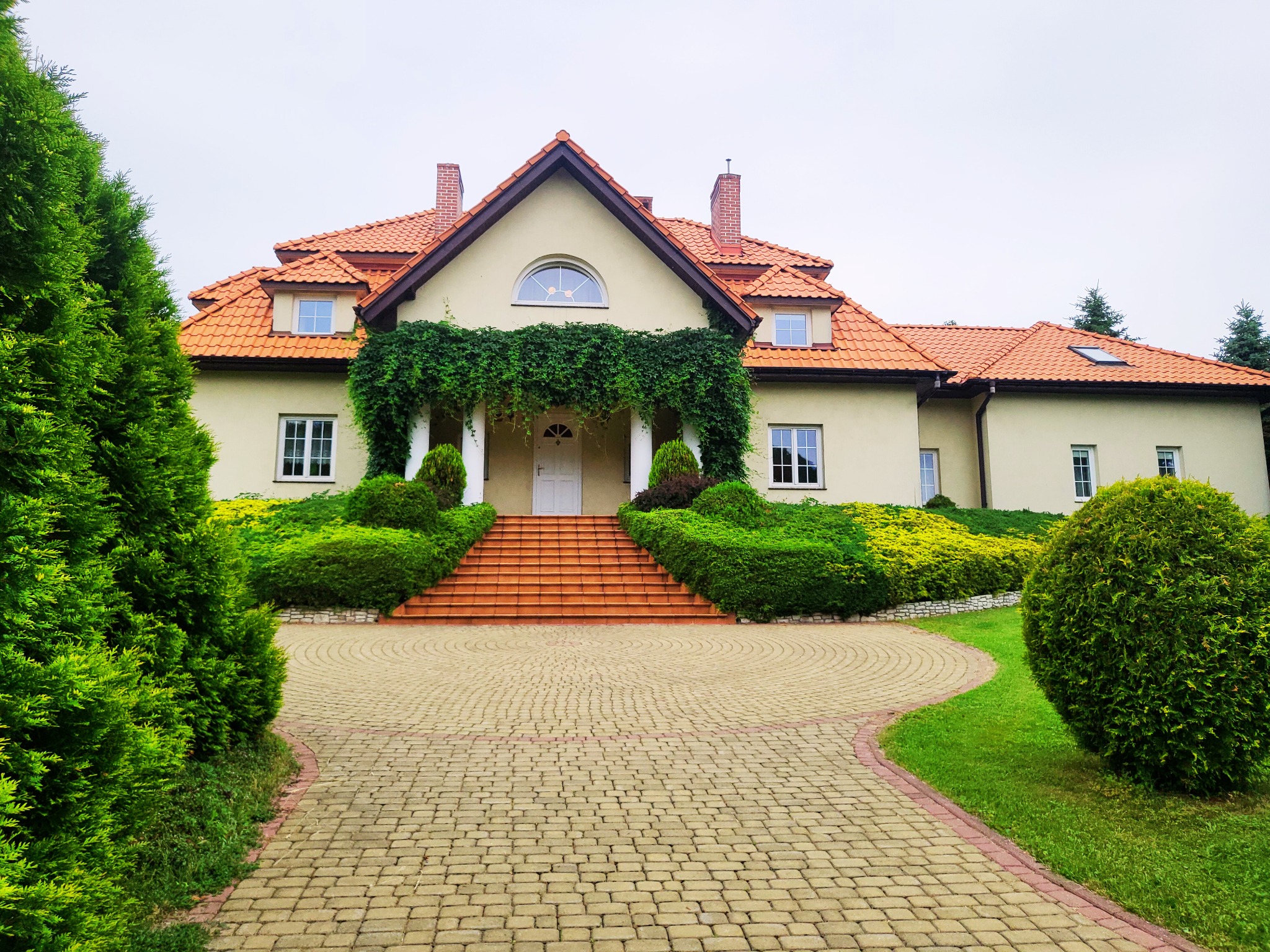 AZYLVIP Kraków / Jerzmanowice