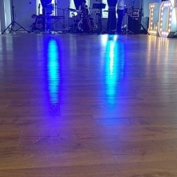 Zespół na Twoje Wesele! 
https://cinnamon-live.pl/