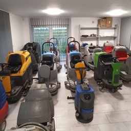 Używane maszyny sprzątające dostępne do wynajęcia