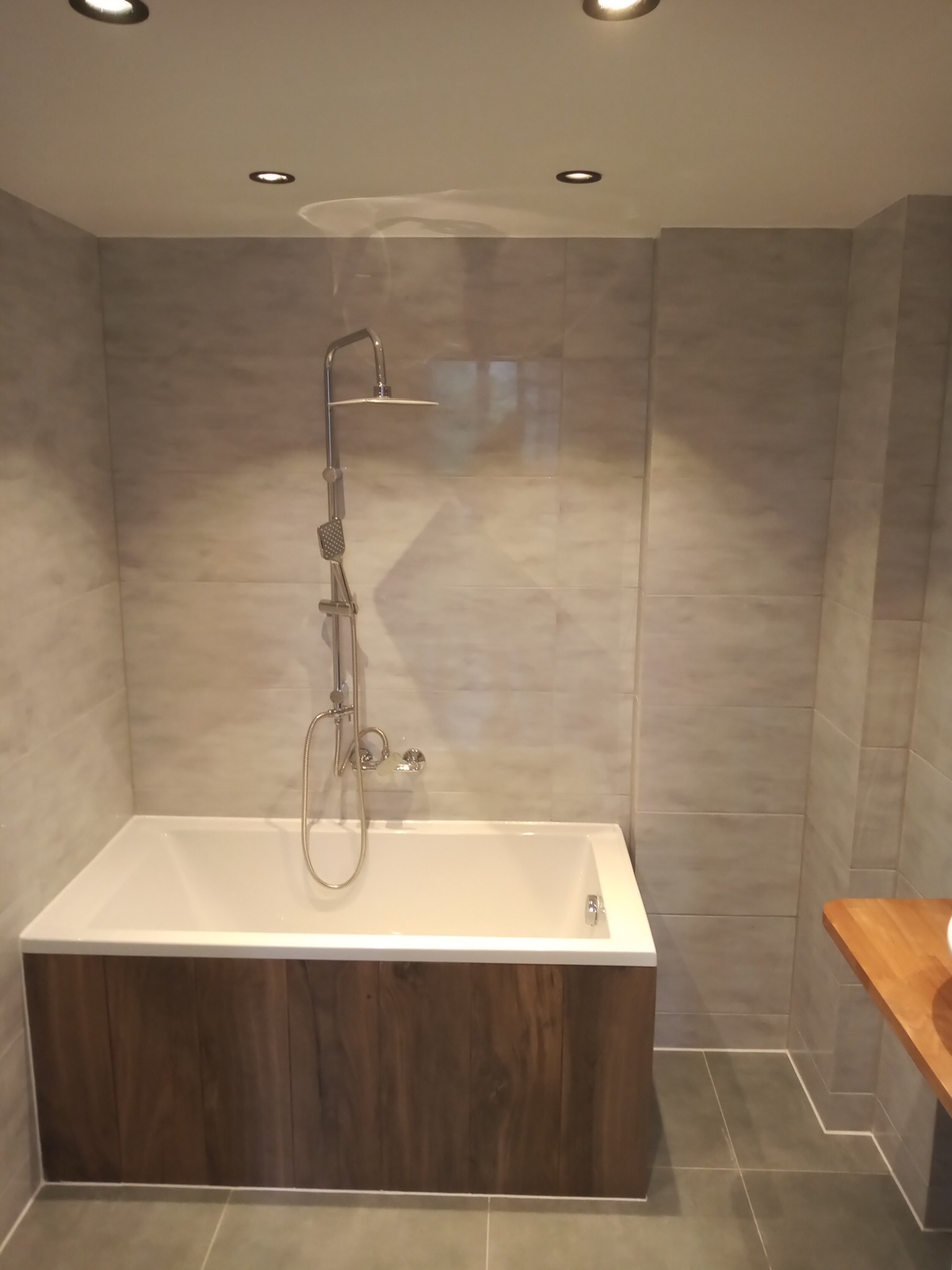 Zabudowy wanien, Geberit, montaż instalacji sanitarnych