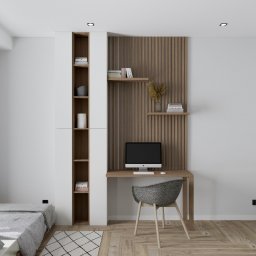 Studio 4.0 - Projektowanie wnętrz - Pokój z miejscem do pracy: biurko z komputerem, szara tapicerowana krzesło, drewniana ścianka działowa z półkami, biała szafa w zabudowie i rozkładana sofa przy oknie.
