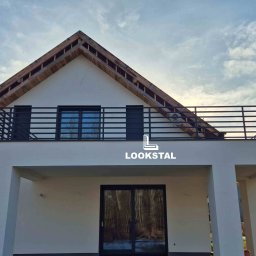 Nowoczesne balustrady tarasowe oraz barierka wewnętrzna  w Krakowie