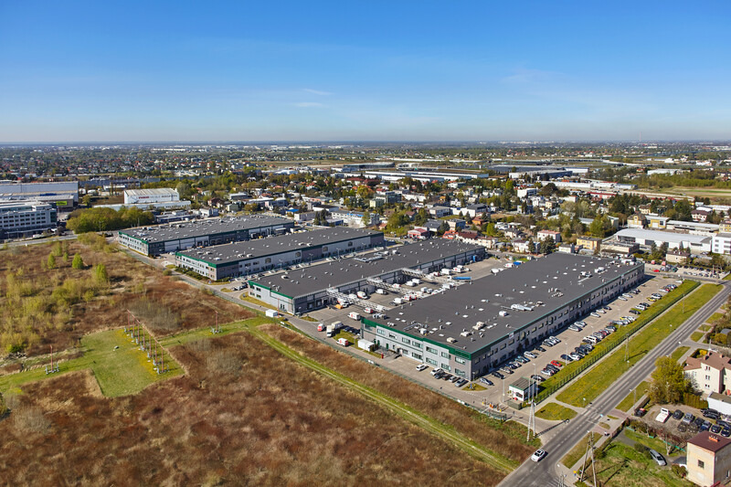 Wynajem magazynu Okęcie