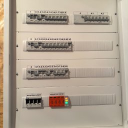 ELTROCOM SP. Z O.O. - Staranne Przyłącza Elektryczne Katowice