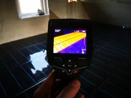 Dom w Witoszynie. Folia i mata grzewcza, 105m2, 1 dzień roboczy.