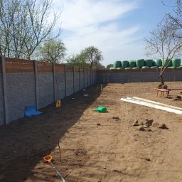 LES-BUD MONTER - Montaż płyt warstwowych