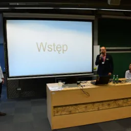 I Zlot Behawiorystów, wystąpienie na temat analizy zachowania w organizacjach i biznesie