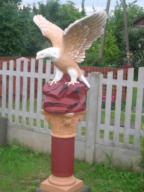 ozdoba do ogrodu figura rzezba ogrodowa