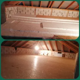 Dwuetapowe ujęcie poddasza: górne pokazuje izolację styropianem między krokwiami i murowaną ścianą, dolne prezentuje podłogę z płyt OSB, gotową do dalszych prac wykończeniowych.