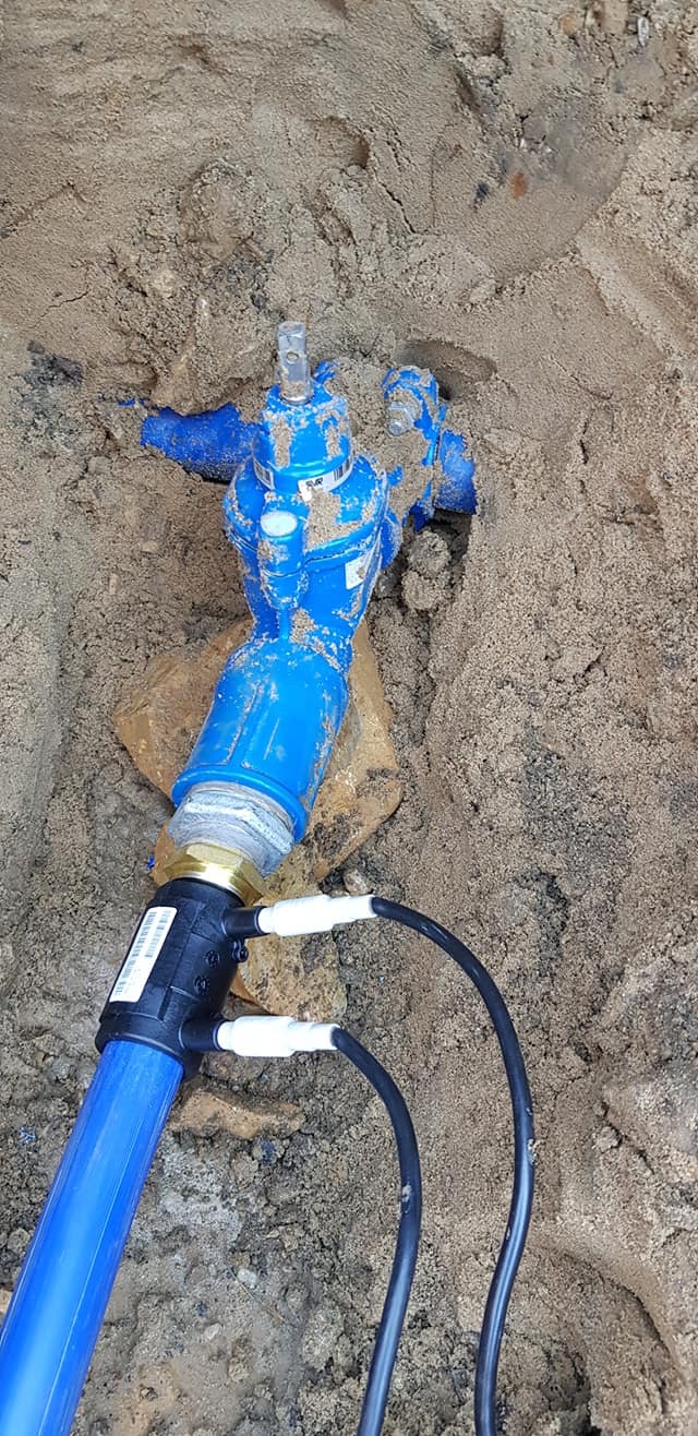 Wykonujemy przyłącza wody i kanalizacji