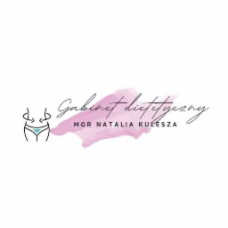 Logo gabinetu dietetycznego w Andrespolu, przedstawiające schematyczną sylwetkę kobiety z zaznaczonymi strzałkami redukcji wagi, nazwę gabinetu pisaną ozdobną czcionką na różowym akwarelowym tle...