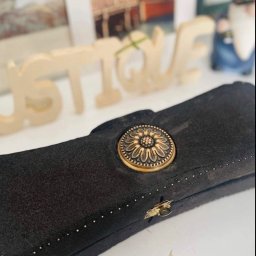 Rebus - Pokrowiec na kalimbę z skrytką