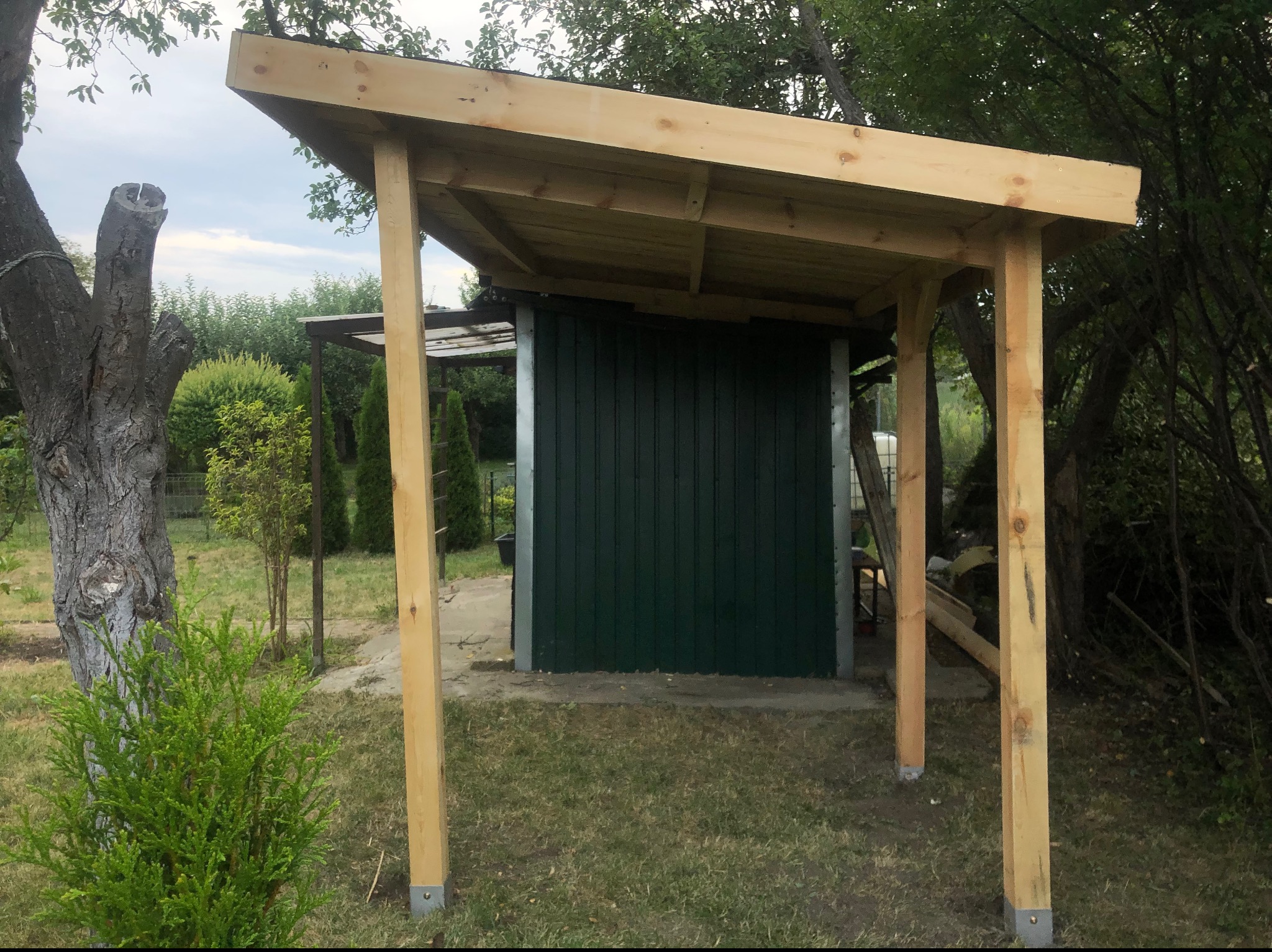 Dodatkowe zadaszenie