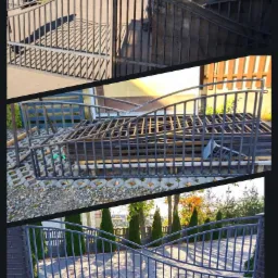 Kolaż przedstawiający trzy etapy tworzenia metalowej bramy wjazdowej: surowe elementy, złożone sekcje na kostce brukowej oraz gotowa brama zamontowana na ceglanym murku z widokiem na podjazd i tuje.