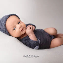 Sesje noworodkowe we Włocławku w Studio Fotografii Noworodkowej Sepis Project - Marta Borkowska