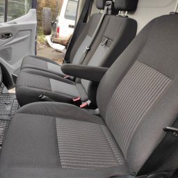 Multi Sector Service "DOMIN" - Czyszczenie Sofy Borówno