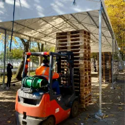 Dostarczamy suche i czyste europalety.