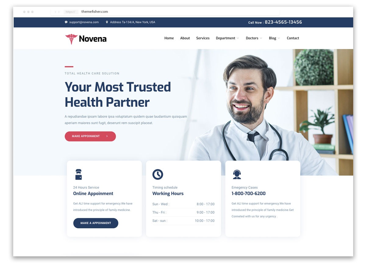 Projekt strony internetowej dla kliniki medycznej w Poznaniu, prezentujący układ z uśmiechniętym lekarzem w tle, sekcje z informacjami o usługach i godzinach otwarcia, oraz nawigację w górnej części.