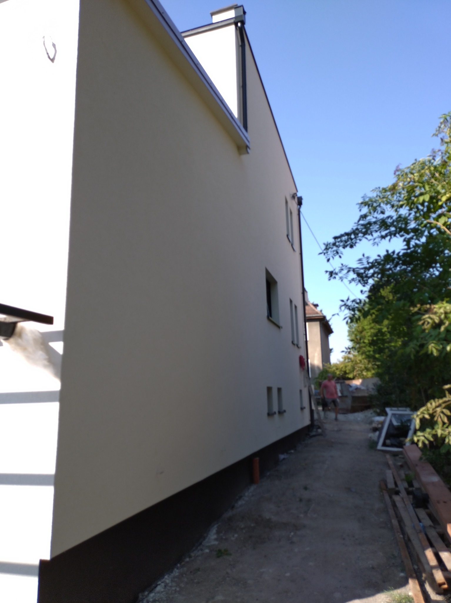 kolejna elewacja wykonana.