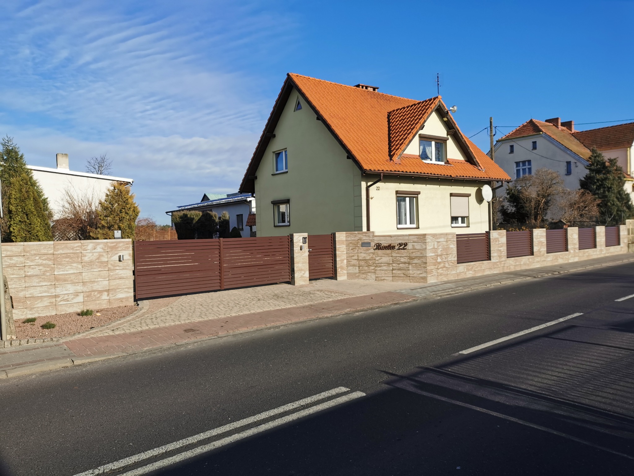 Ogrodzenie Joniec Roma Horizon kolor amber