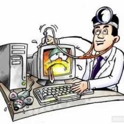 Karykatura: lekarz w białym fartuchu i z lusterkiem na głowie osłuchuje stetoskopem monitor komputera z chorobliwą miną i termometrem w ustach. Obok leży myszka komputerowa z zamkniętymi oczami.