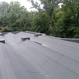 Kompleksowe wykonanie dachu wielopołaciowego. Gotowy dach pod panele słoneczne.