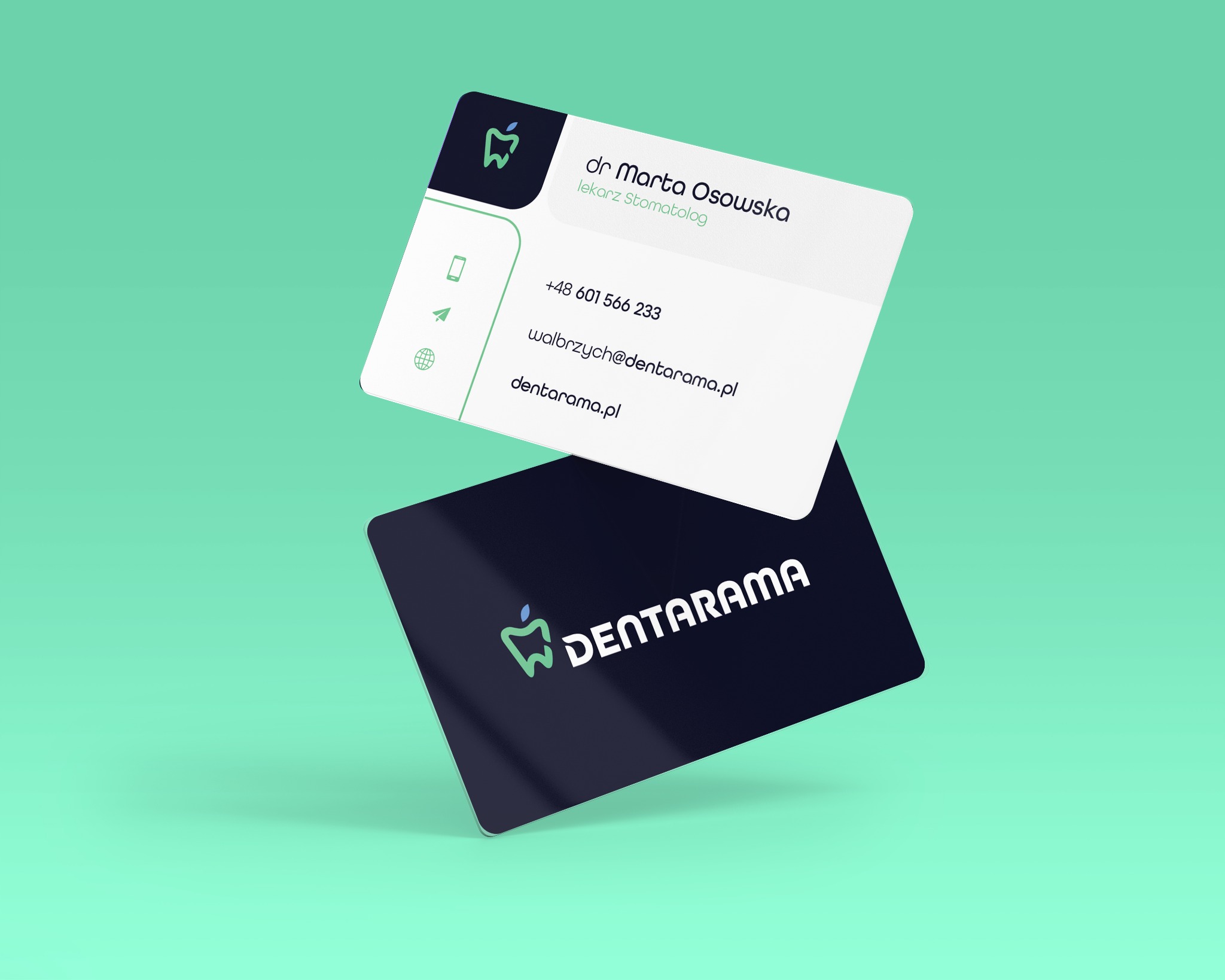 Dwie wizytówki dentystyczne na turkusowym tle. Górna wizytówka z danymi lekarza, dolna z logo firmy Dentarama. Minimalistyczny design, nowoczesna typografia.