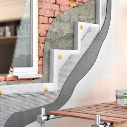 Construcciones y Reformas - Docieplanie elewacji metodą tradycyjną oraz wybraną przez klienta.