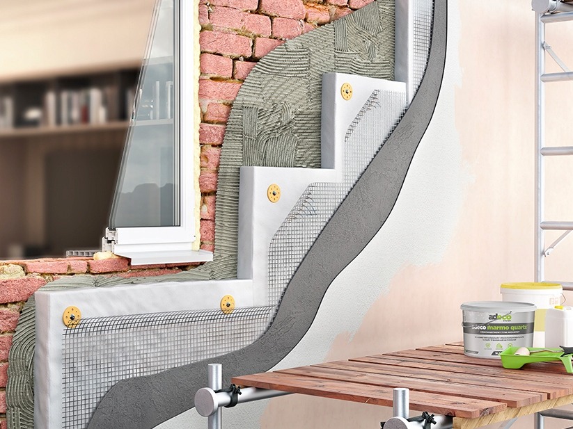 Docieplanie elewacji metodą tradycyjną oraz wybraną przez klienta.