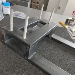 Stelaż pod automat.