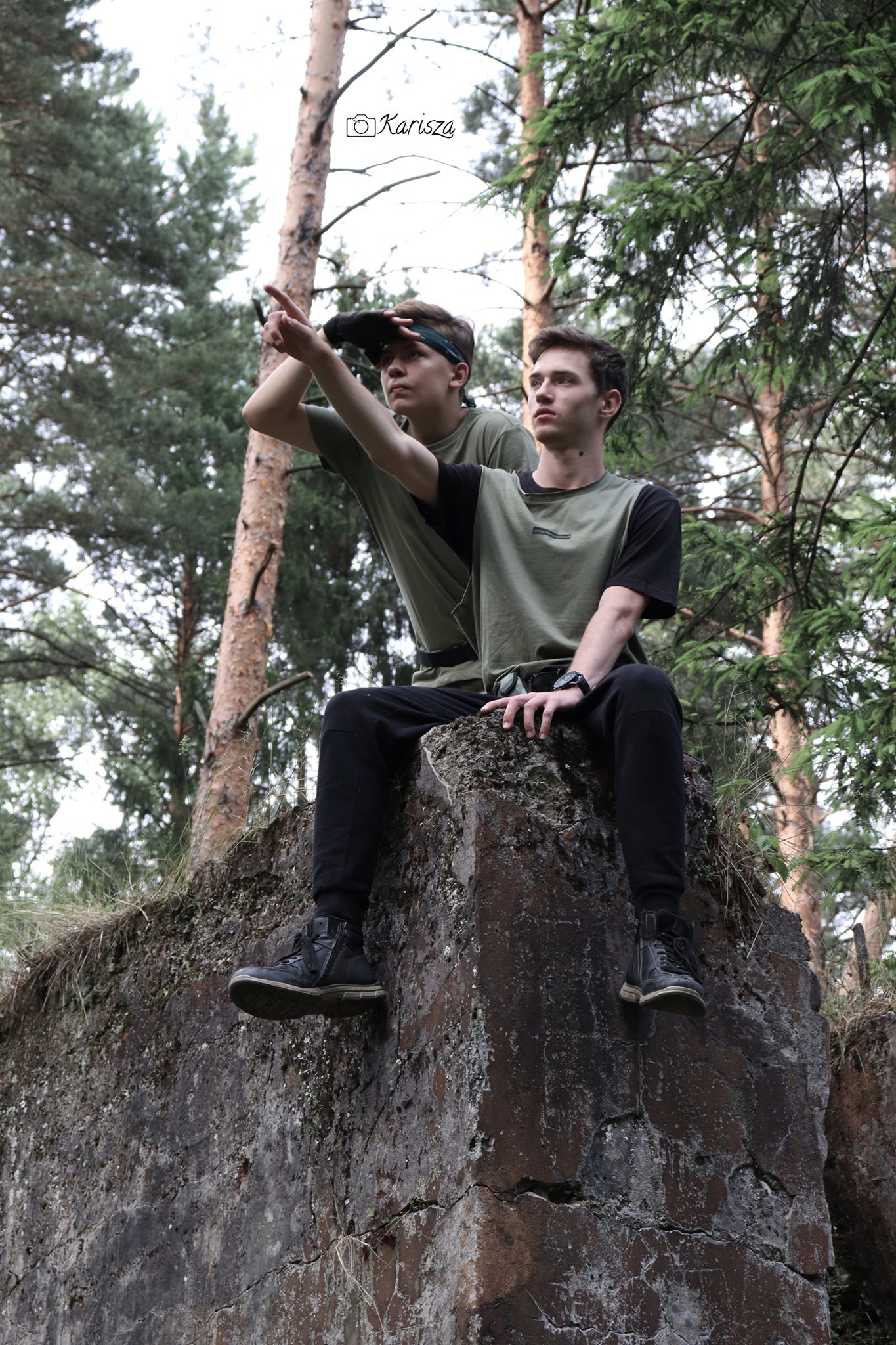 Sesja tematyczna w lesie