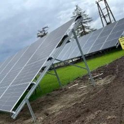 Instalacja 50kw bifacjalne Moduły konstrukcja bifacjalna