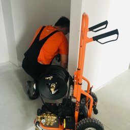 Udrożnianie rur w nowym budynku Łódź Śródmieście