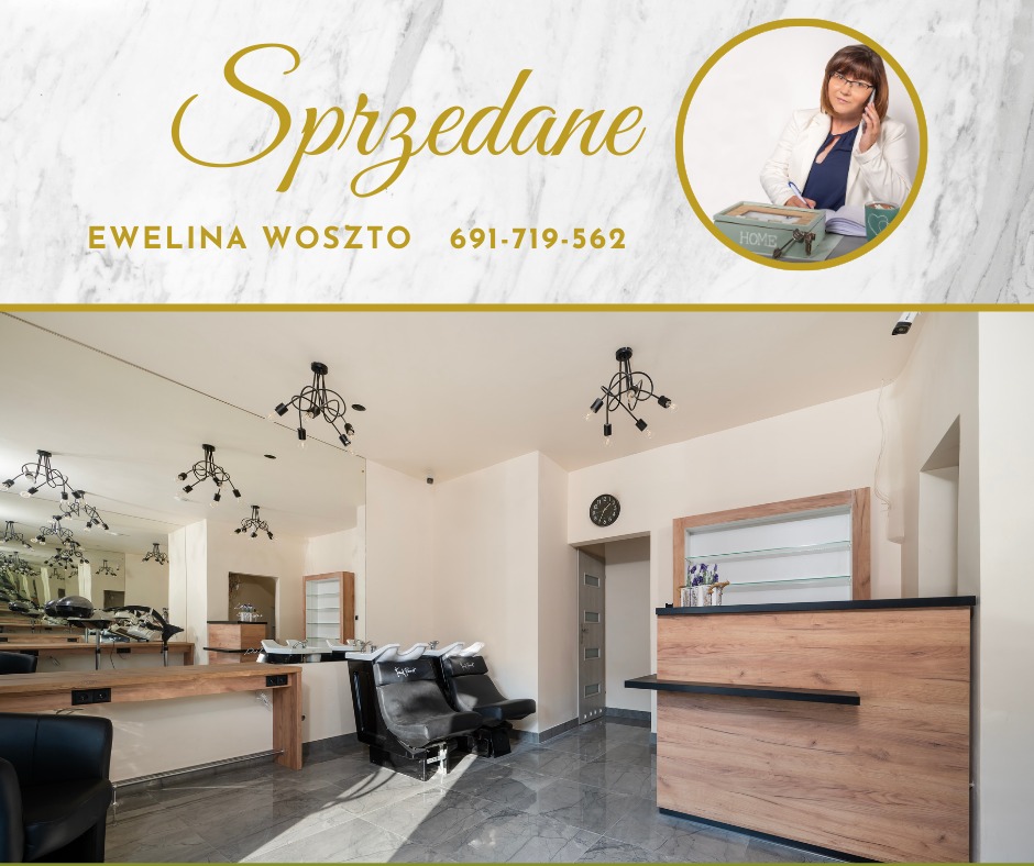 Salon fryzjerski z napisem 'Sprzedane' i zdjęciem agentki. Nowoczesne wnętrze z recepcją i stanowiskami do mycia włosów. Marmurowe tło i złote akcenty.
