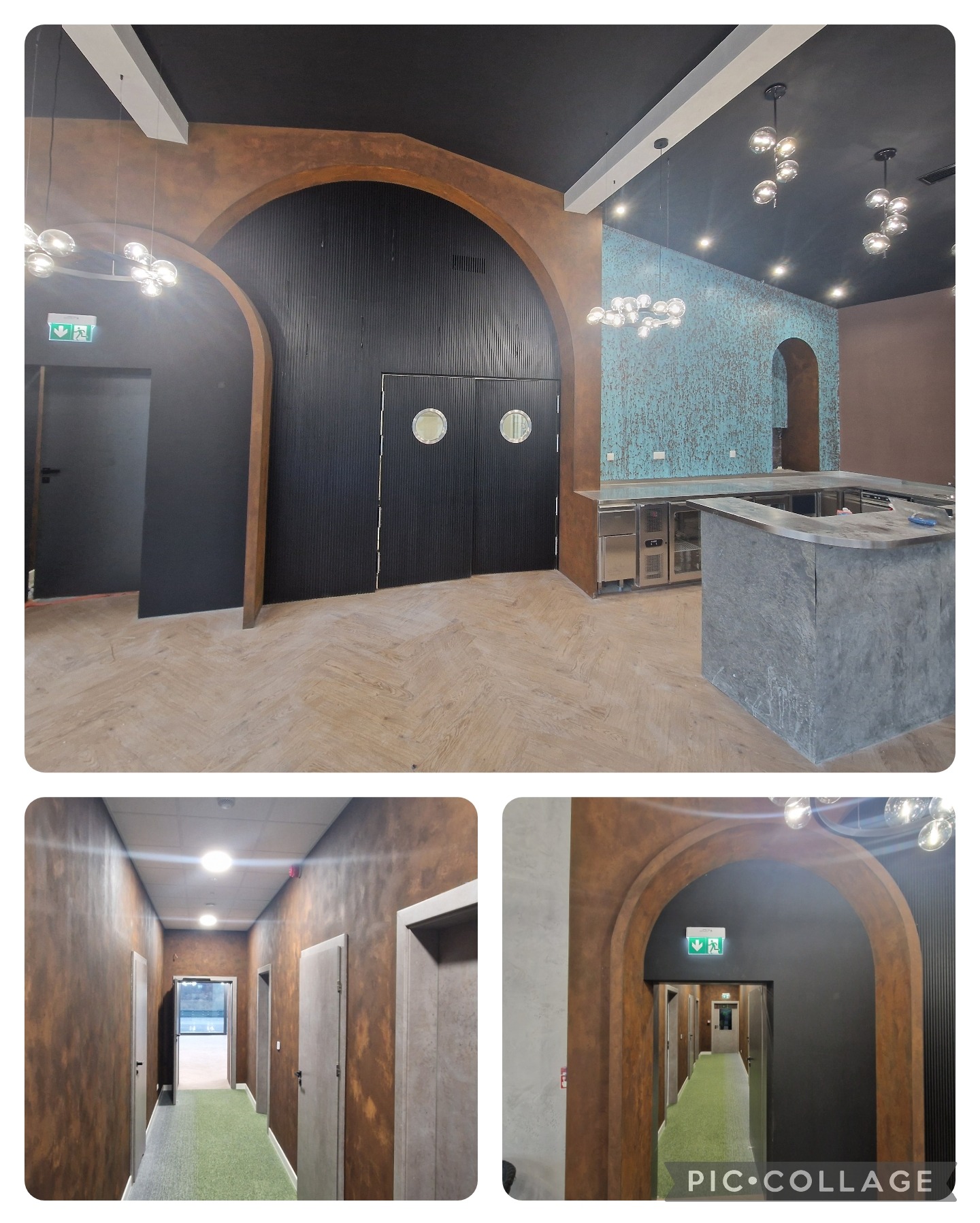 Wnętrze lokalu komercyjnego z dekoracyjną ścianą w kolorze rdzy, podłogą w jodełkę, barem z betonowym blatem i oświetleniem w stylu industrialnym.