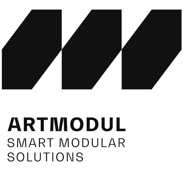 Logo firmy ArtModul: trzy czarne, ukośne bloki ułożone poziomo nad nazwą firmy i hasłem 'Smart Modular Solutions'.