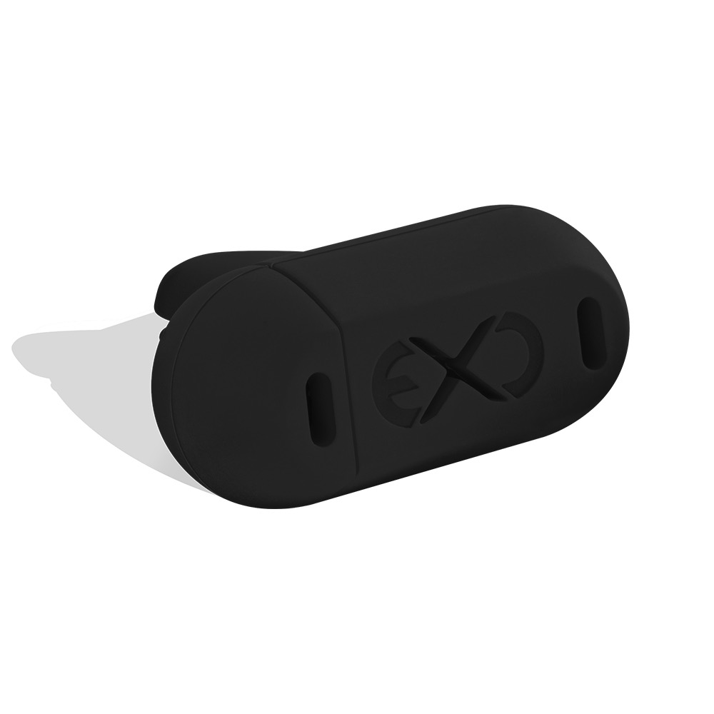 Czarny, matowy, podłużny przedmiot z logo EX3 leżący na białym tle, rzucający cień.