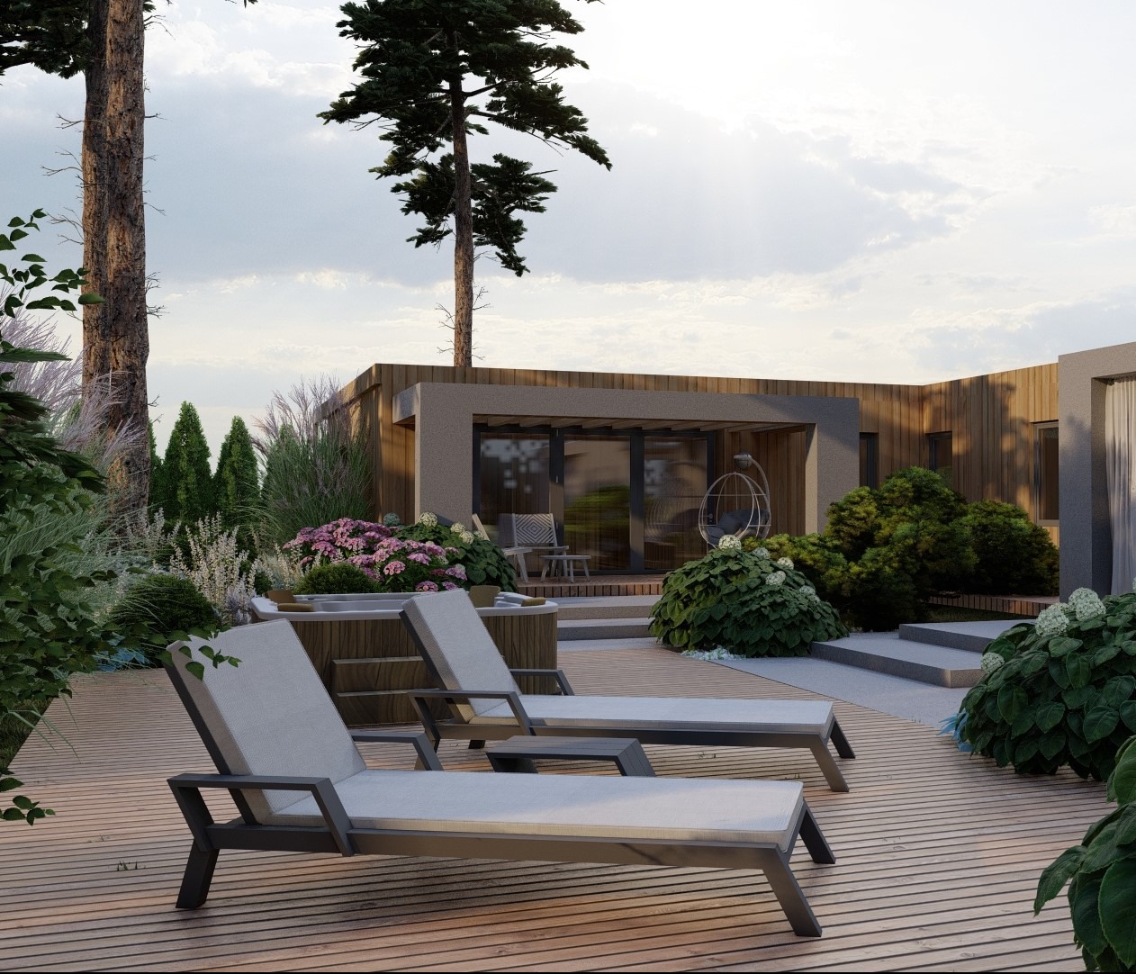 Nowoczesny ogród z drewnianym tarasem, dwoma leżakami, jacuzzi i minimalistycznym budynkiem w tle, otoczony zielenią i wysokimi drzewami.