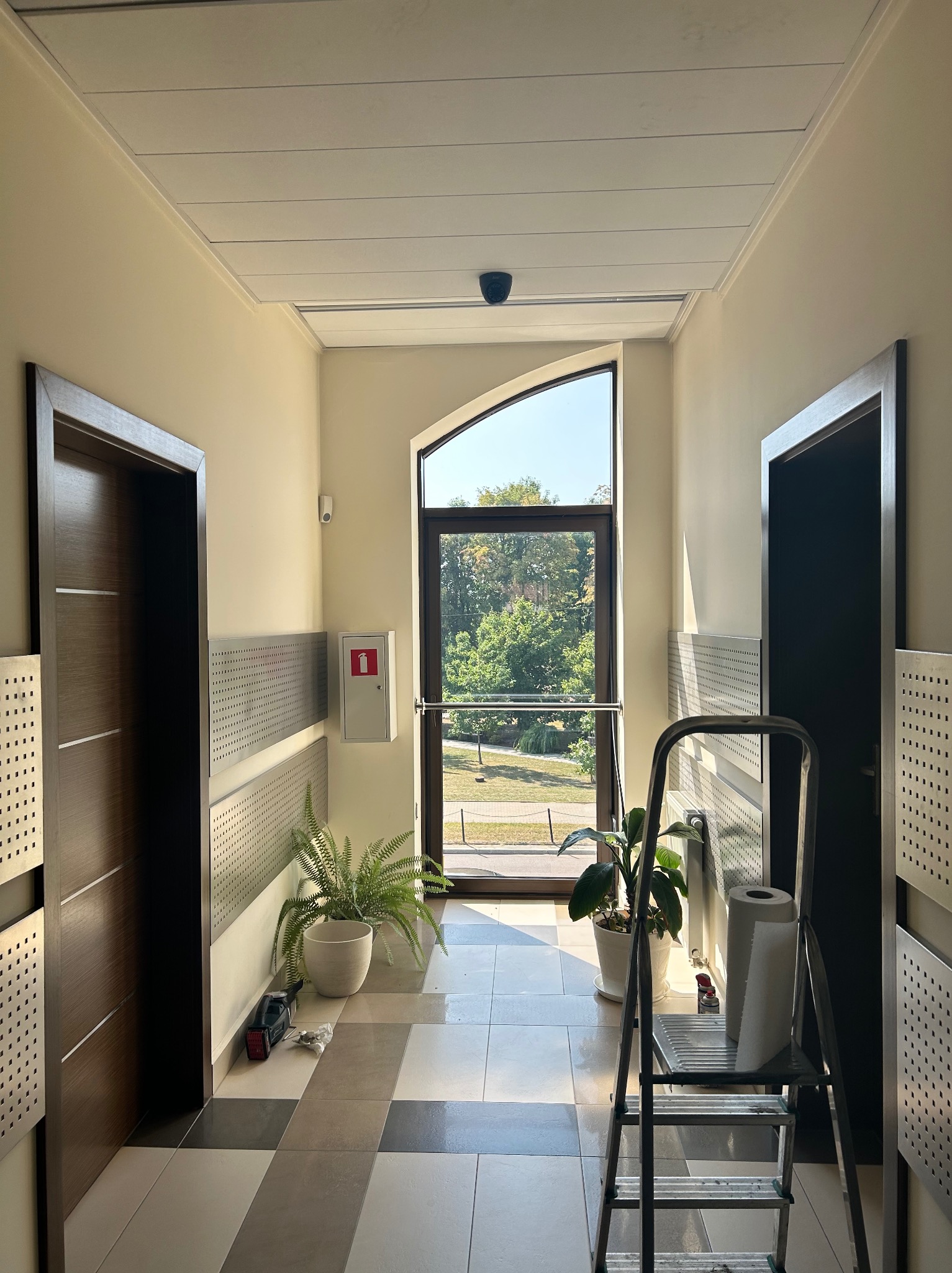 Regulacja ślusarki aluminiowej . Urząd Gminy Michalowo