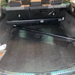 Piękny efekt po wypraniu wykładziny bagażnika